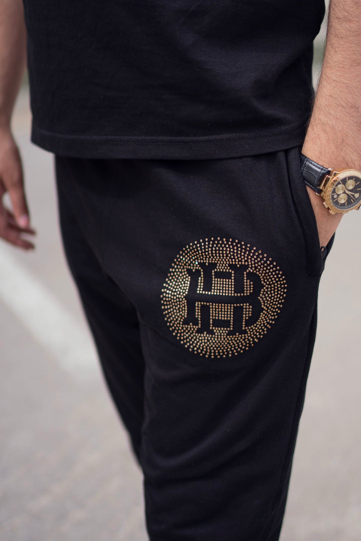 BOSS HERITAGE STONEWORK TWINSET IN BLACK